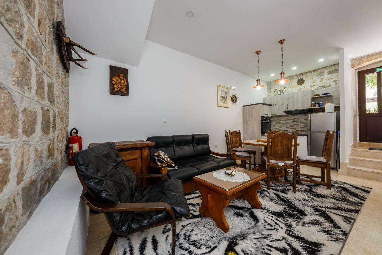 Apartman Lavanda Kaštela Esterno foto